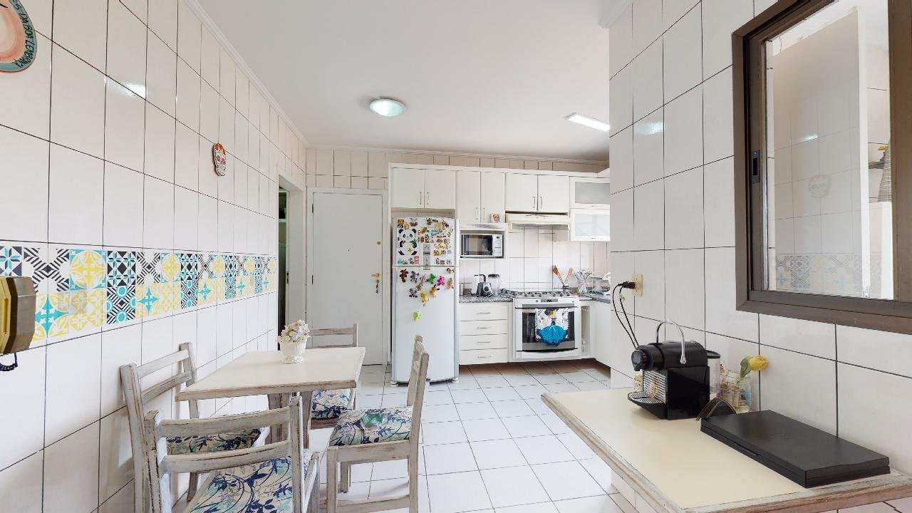 Apartamento para Venda por R$900.000,00 com 139m², 3 dormitórios e 4 vagas - Saúde, São paulo / SP
